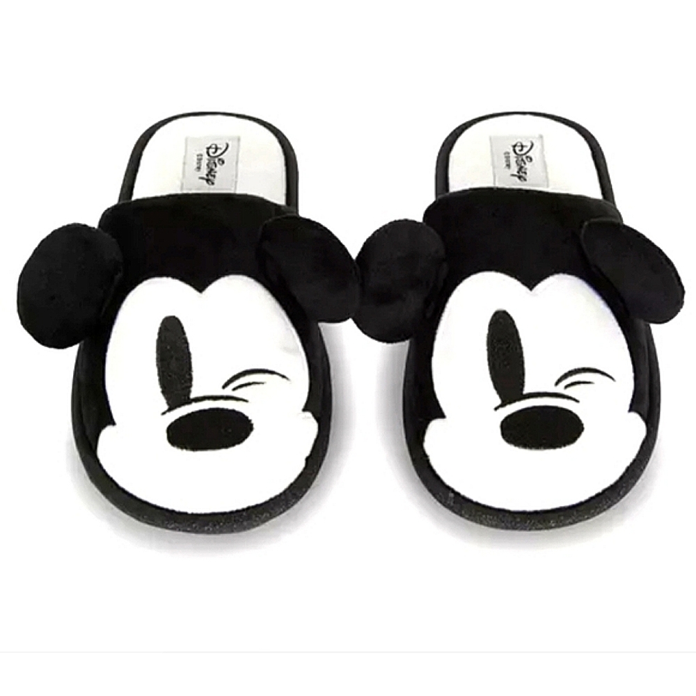 NWT! Disney Mickey Mouse 3D Plush Slippers ladies size 7 Size 8
